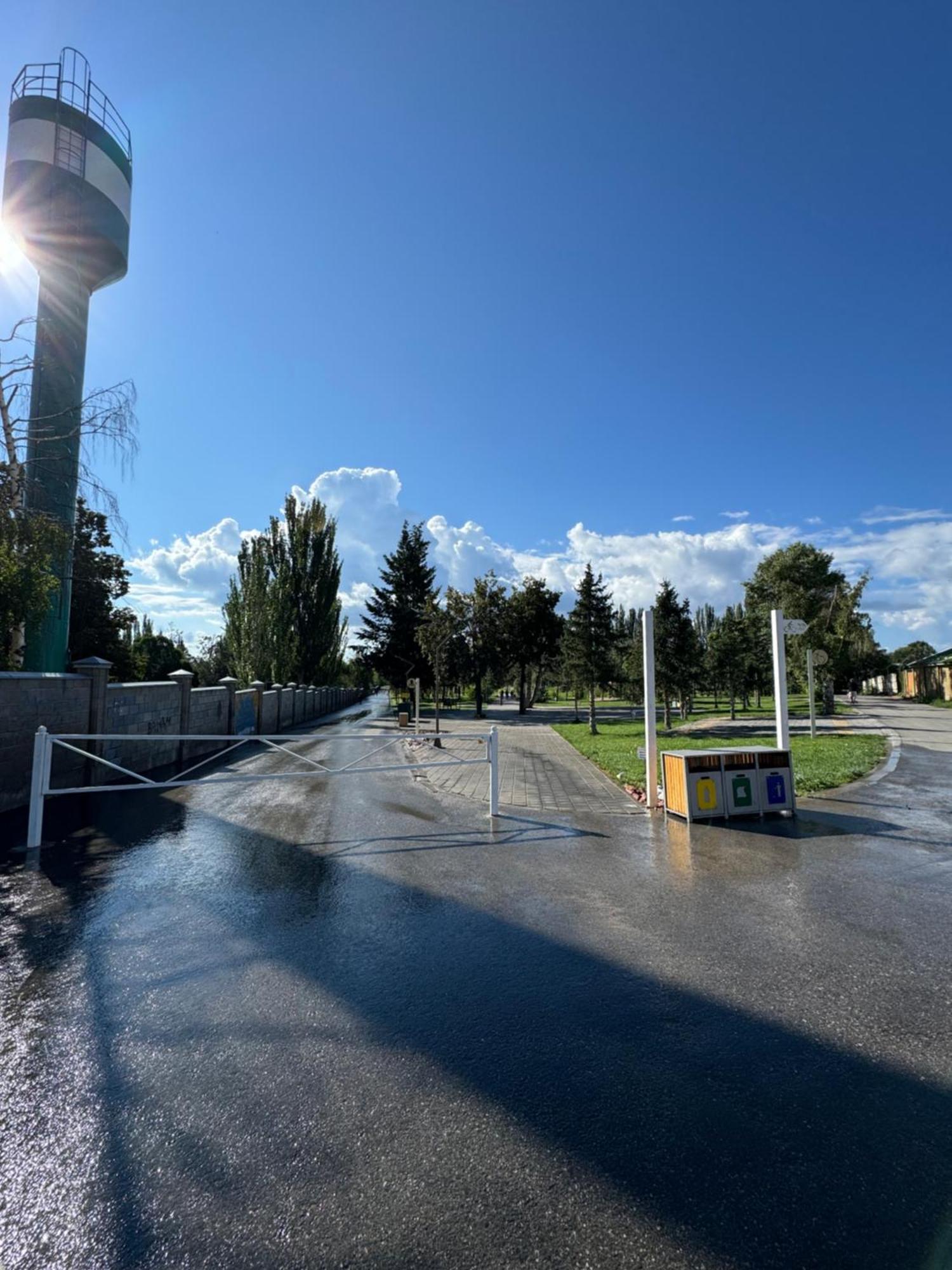 乔尔蓬阿塔 Алые Паруса酒店 外观 照片